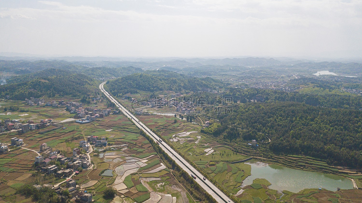 红旗村