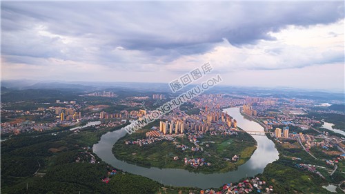 隆回全景航拍，县城全景
