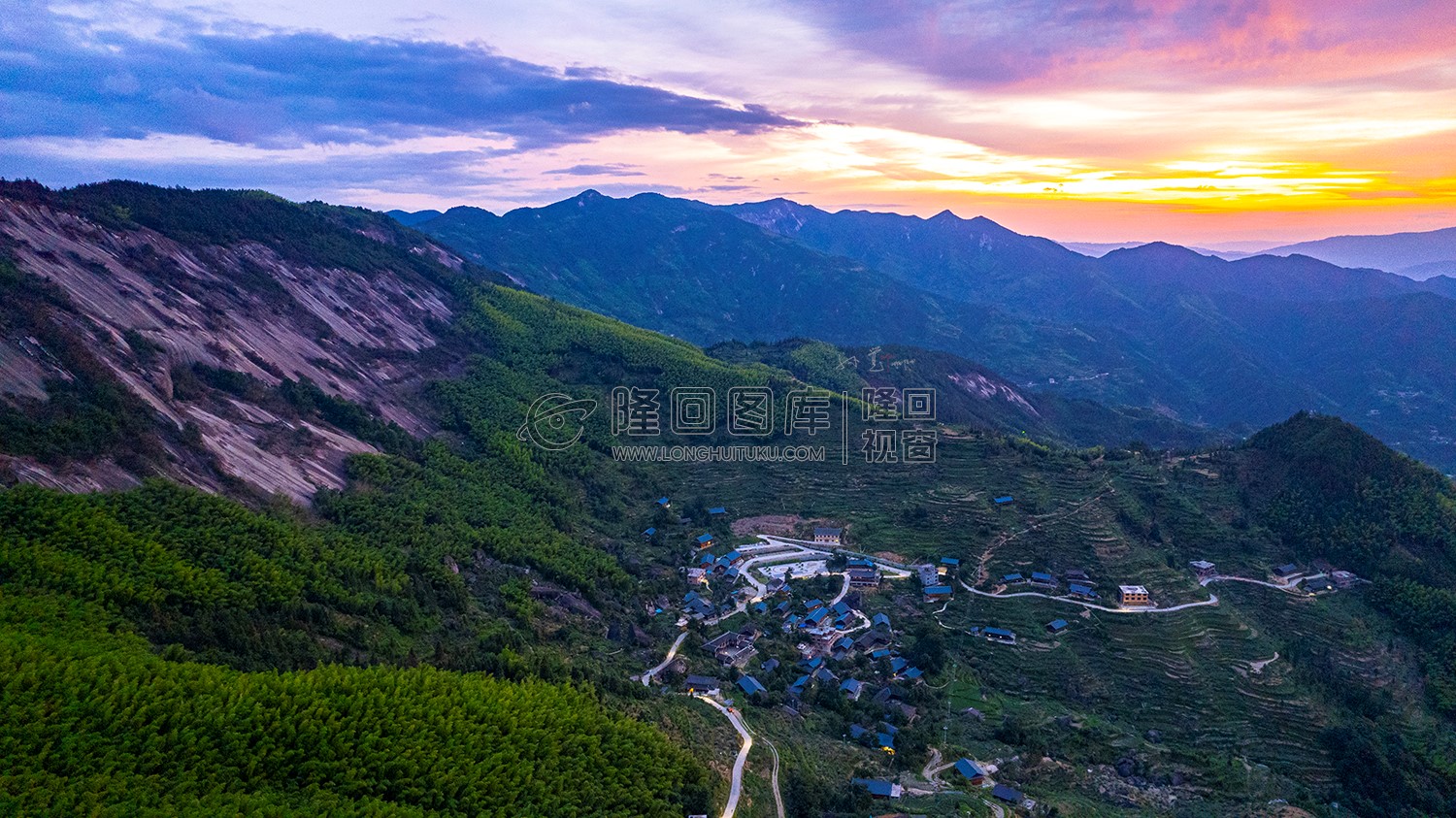 大托村的火烧云